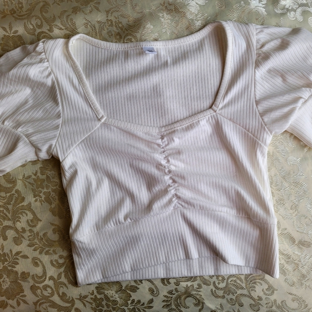 White Cropped V-Neck Shirt